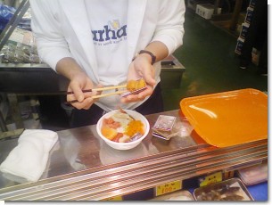 勝手丼（盛りつけ）.jpg