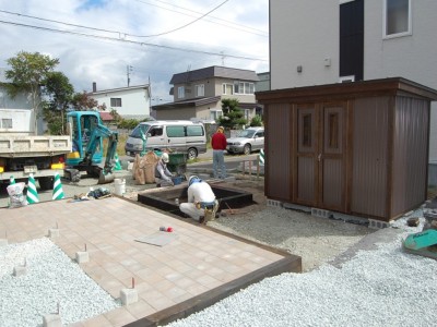高級外構＆おしゃれな物置.JPG