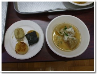 雪保冷した農産物の試食会