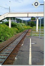 清水沢駅ホーム２