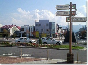 深川駅前