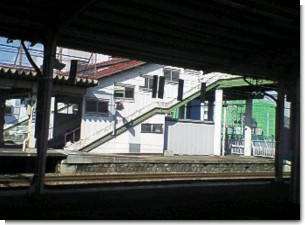 深川駅ホーム